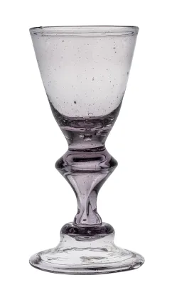 Vinglass Nøstetangen