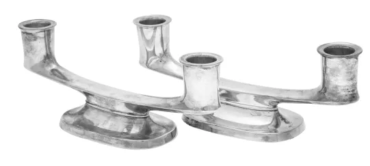 Et par 2-armede lysestaker