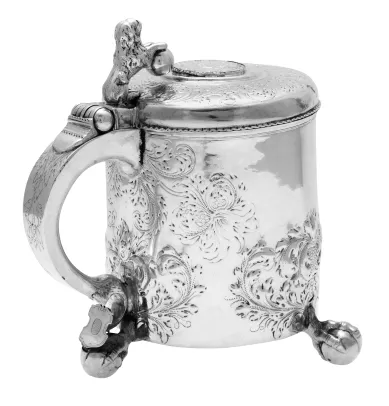 Drikkekanne i sølv