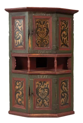 Hjørneskap med sprang